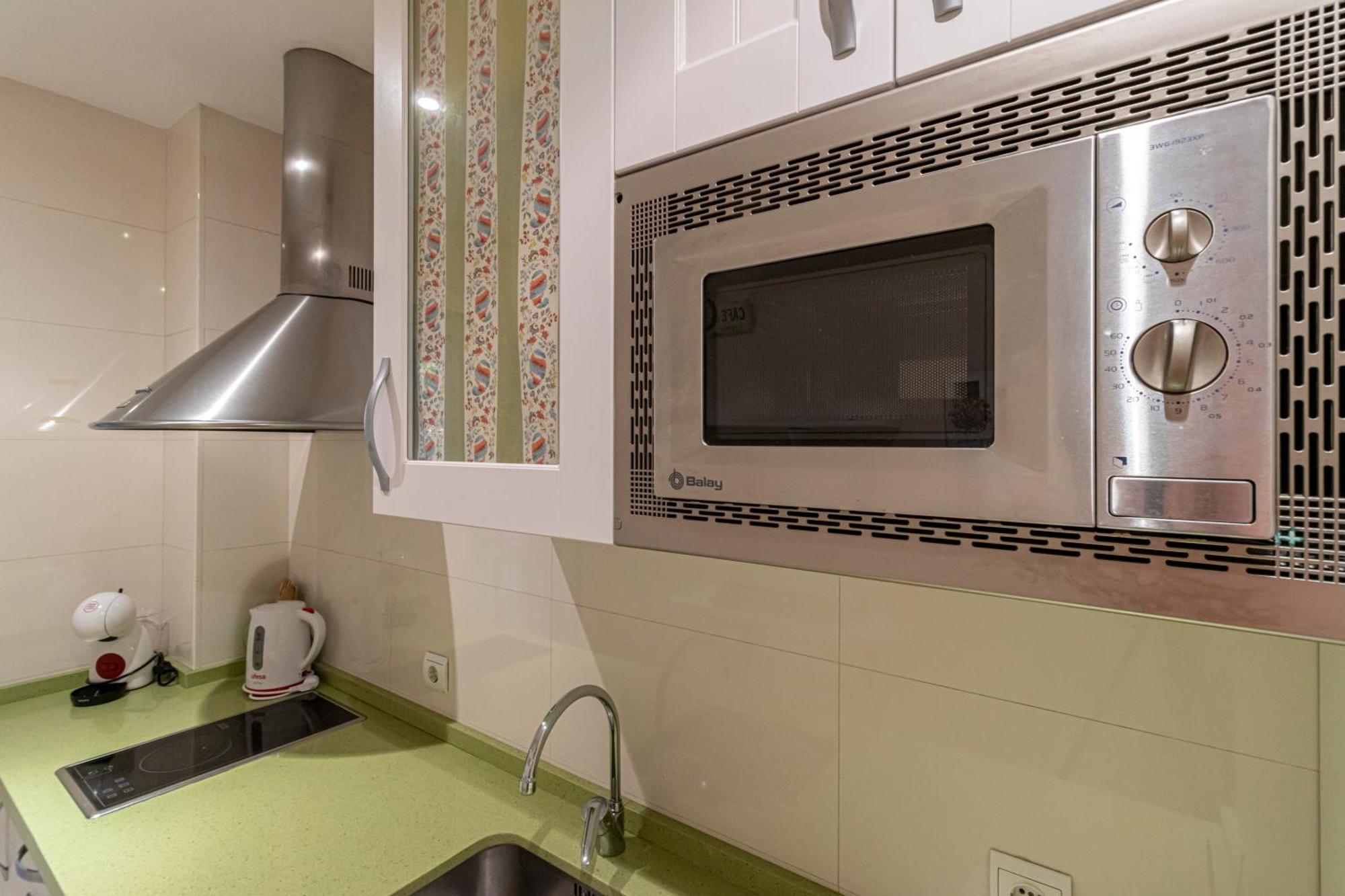 Allo Apartments Santo Domingo 2 Habitaciones - Parking Jerez de la Frontera Eksteriør bilde