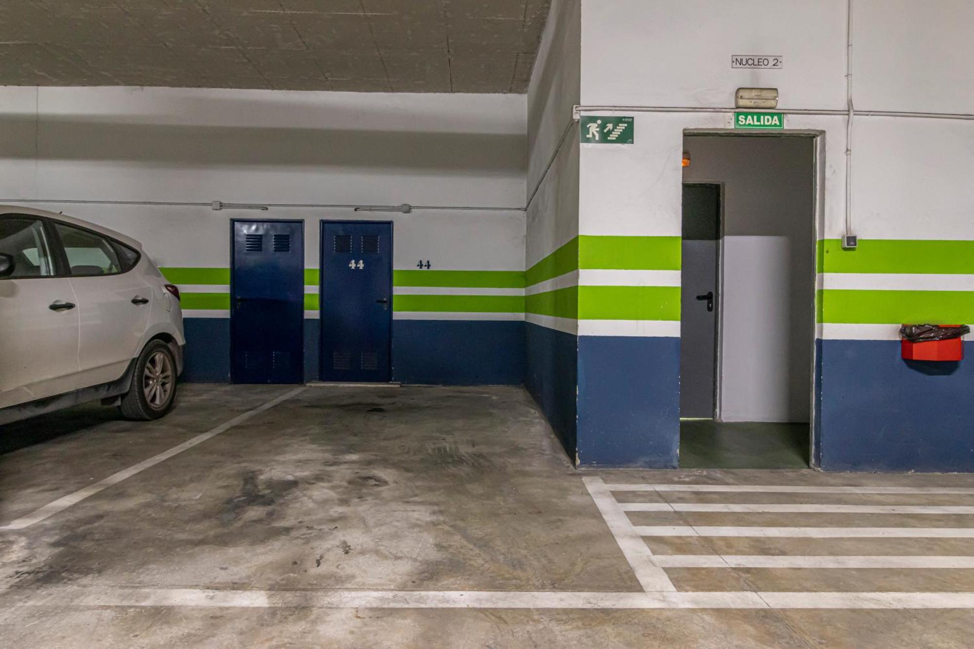 Allo Apartments Santo Domingo 2 Habitaciones - Parking Jerez de la Frontera Eksteriør bilde